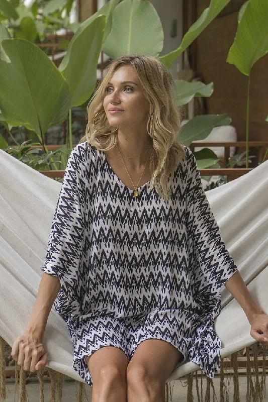 Sneak Peek Sale SHU-SHI Women's Short Beach Poncho Dress Kaftan - Loose Swimsuit Cover Up Top Sneak Peek Sale SHU-SHI Women's Short Beach Poncho Dress Kaftan - Loose Swimsuit Cover Up Top