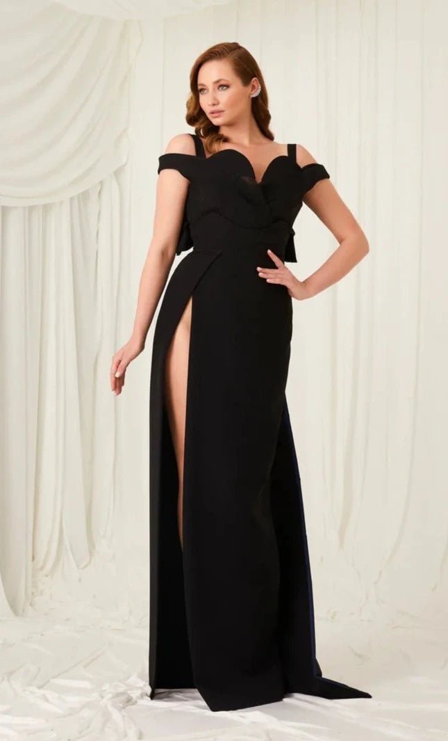 Blowout Deals MNM Couture E0032 - Sweetheart Gown with Cape