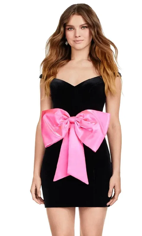 Must-Have Deals Ashley Lauren 4643 - Off Shoulder Velvet Cocktail Dress