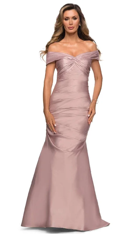 New Deals La Femme - 28047 Off Shoulder Pleated Trumpet Dress