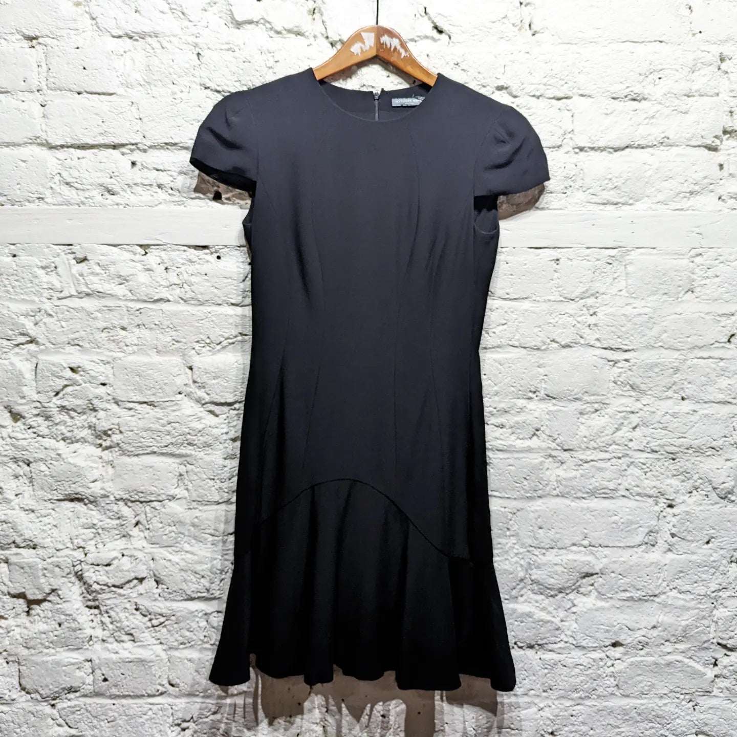 Best Bargains ALEXANDER MCQUEEN
BLACK DRESS
