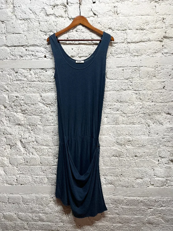 Seasonal Clearance FARHI