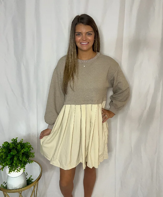 Act Fast Long sleeve quilted dress
