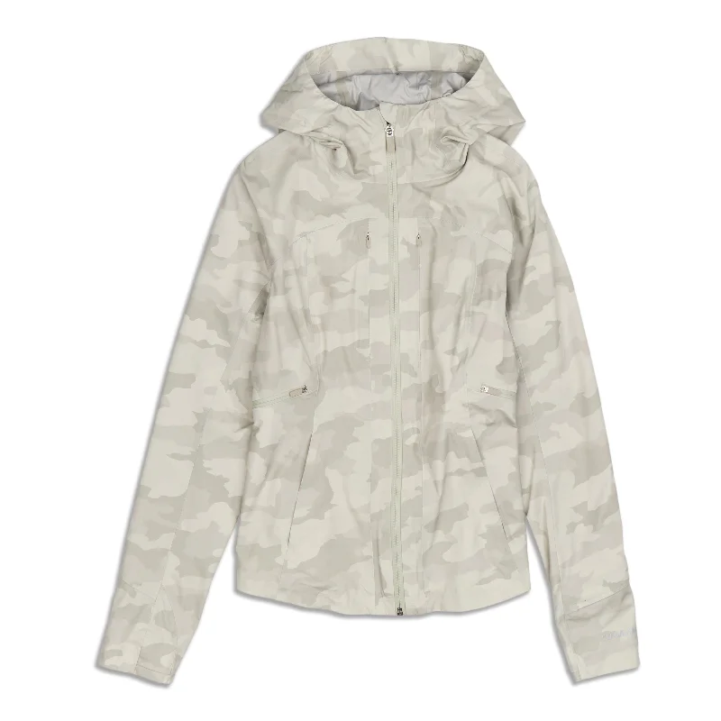 Unbeatable Prices Break a Trail Waterproof Jacket - Resale