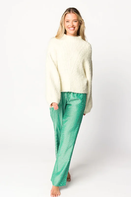 Can't Miss Hallie Cable Knit Bubble Sleeve Sweater in Ivory
