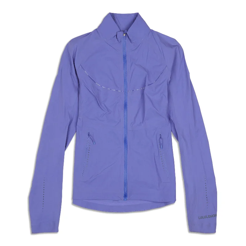 Friends and Family Sale Fast and Free Windbreaker - Resale