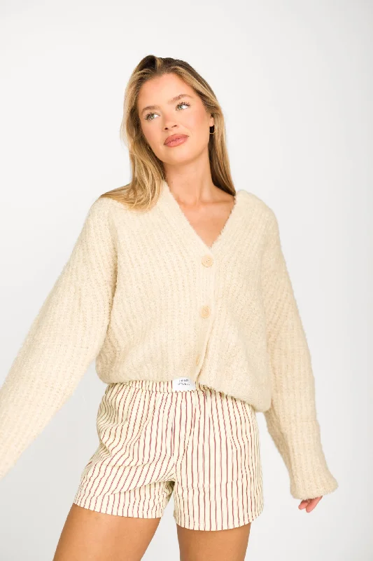 Don’t Miss Out Kimmy Knit Cropped Cardigan in Cream