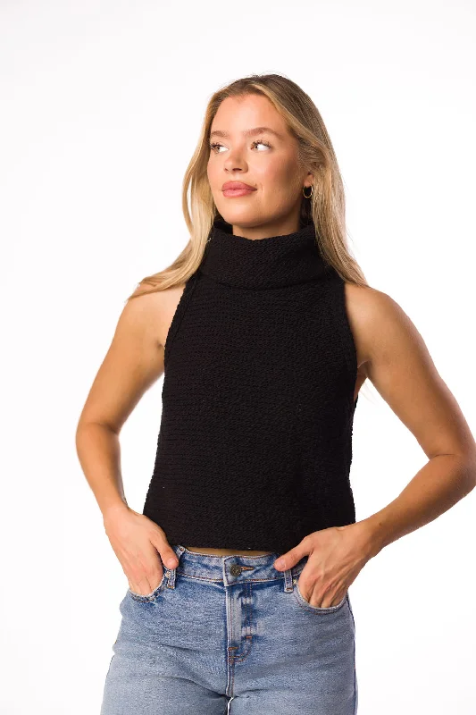 Great Deals Salma Sweater Crop Top in Black