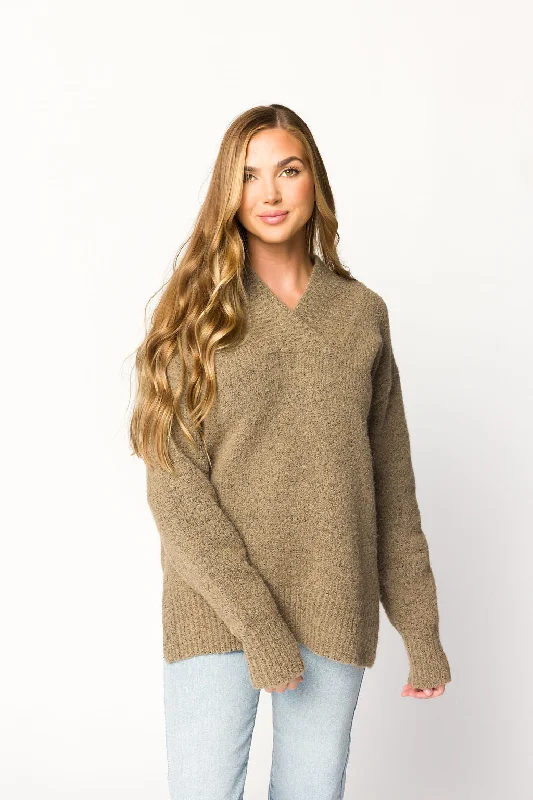 Online Exclusive Jordan V-Neck Slouchy Soft Knit Sweater in Taupe
