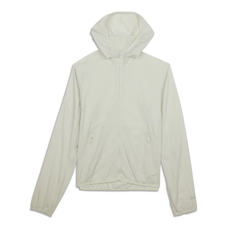 Stock Up and Save Ventilated Packable Trail Running Jackets - Resale