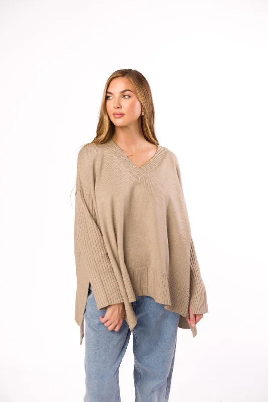 Overstock Sale Paisley V-Neck Sweater in Mocha