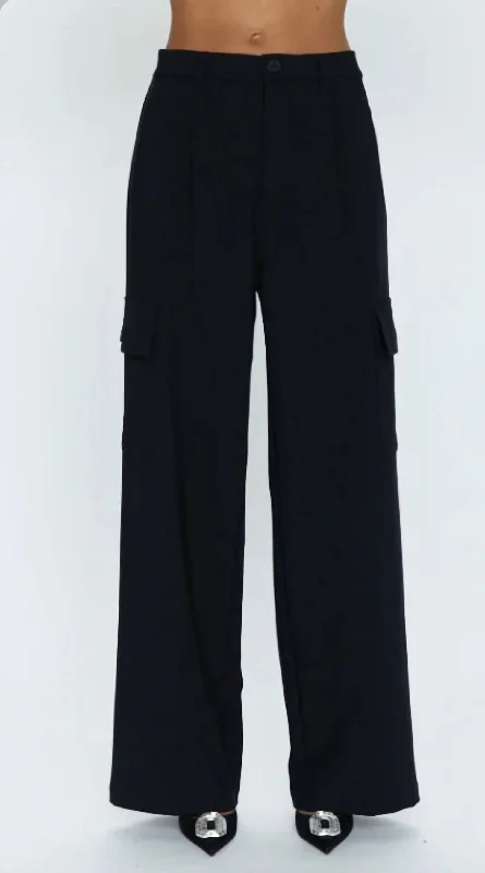 Members Only Brynn High Rise Relaxed Cargo Pants In Black