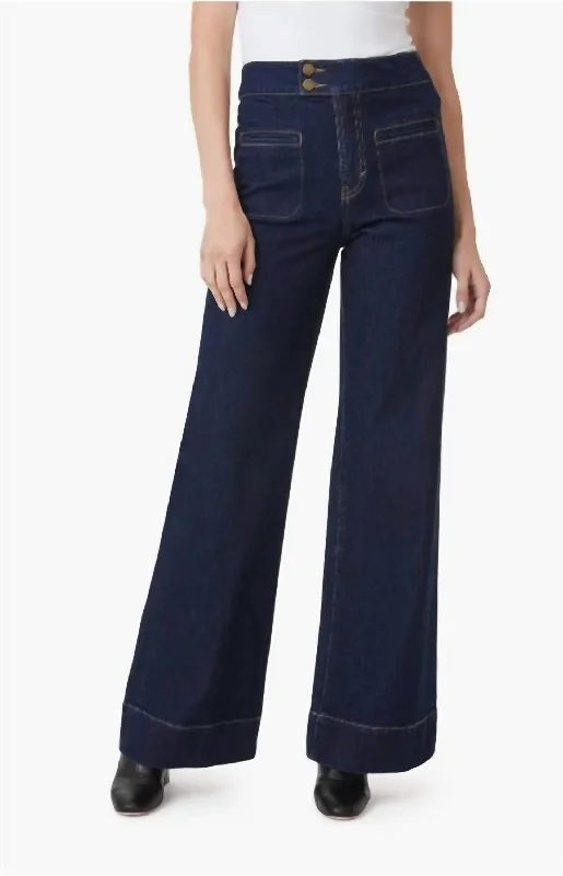 Holiday Sale Cowgirl Wide Leg Jeans In Dark Wash