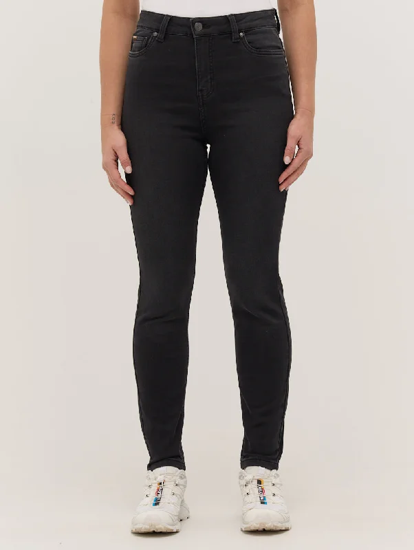 Take Advantage Riley Eco-Friendly Skinny Jeans