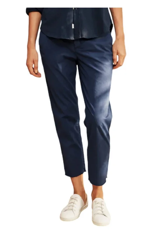 Don't Wait Wicklow The Italian Chino Pants In Deep Sea Blue