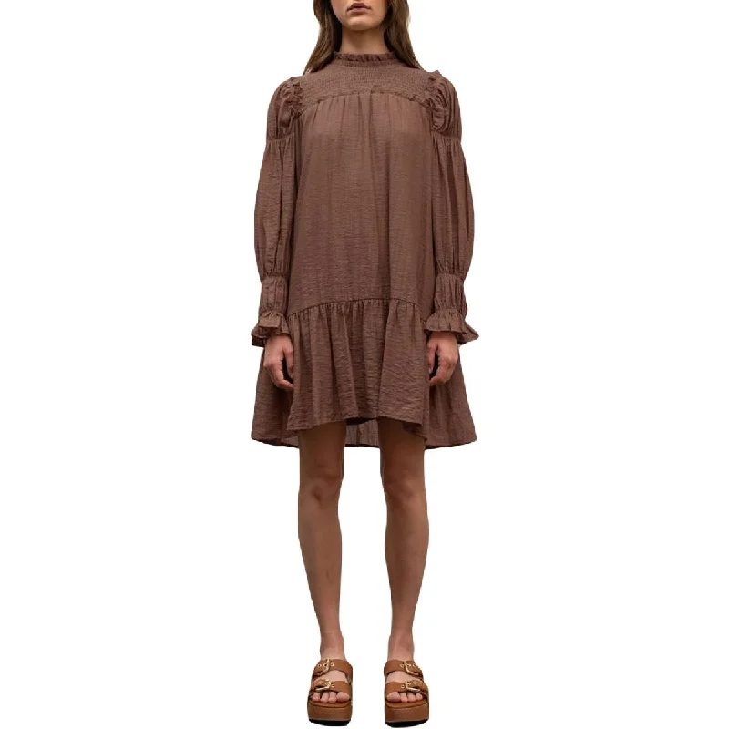 Markdowns Moon River Women's Smocked Puff Sleeve Mini Shift Dress
