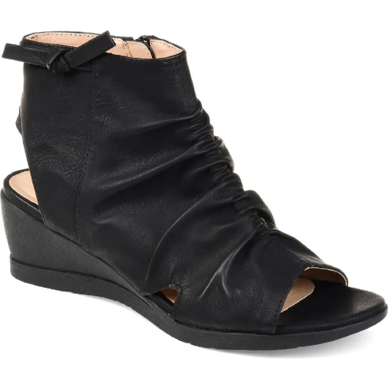 Reduced Prices Zodiac Womens Ramona Ruffled Block-Heel Ankle Boots