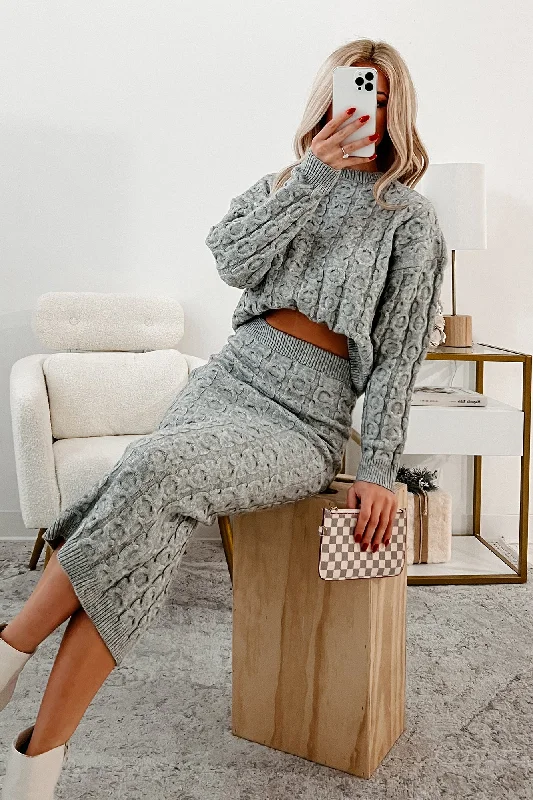 Steals and Deals Remembering Fondly Sweater Knit Set (Heather Grey)