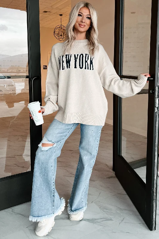 Closeout The Big Apple Graphic Sweater (Cream)