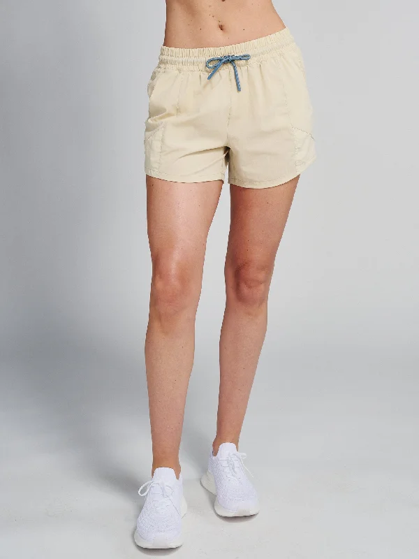 Exclusive Savings Odyssey Rec Short